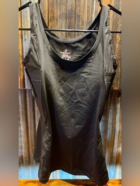UNDERCOVER CONCEALED CARRY TOP